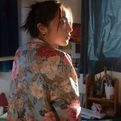 2025最新真人头像女生高清图片
