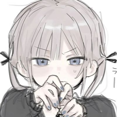 很火的手绘头像动漫女