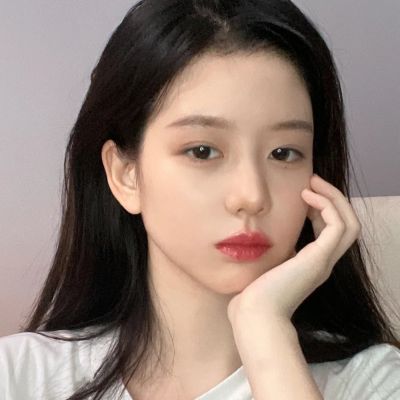 qq清纯同一个人头像女生白色清纯系图片