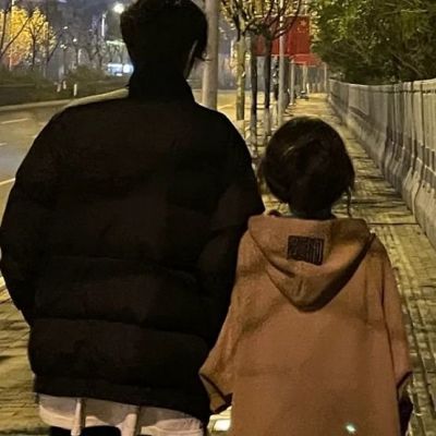 真人情侣头像高清图片不露脸