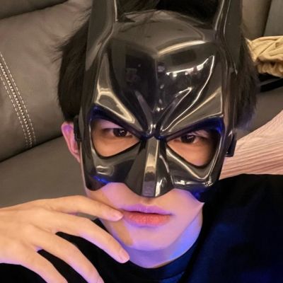 男生微信摆烂头像