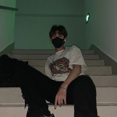 个性男生微信头像高级真人图片