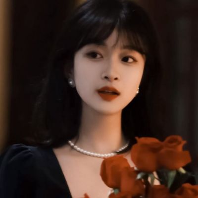 超火高贵冷艳女生头像