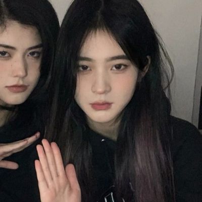 一拽一萌闺蜜头像真人图片