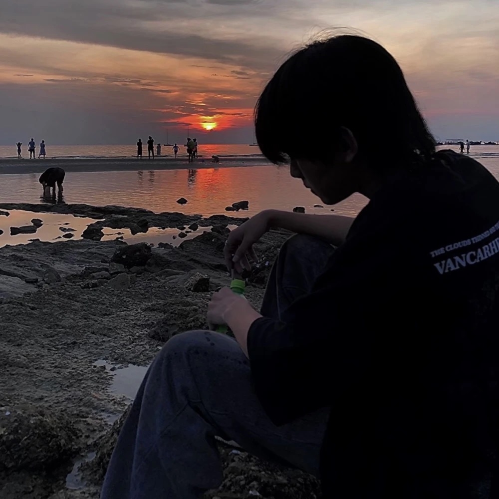 小众少年感头像男生高清图片