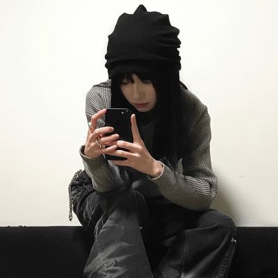 2025头像女生最新图片真人