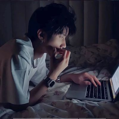 情侣不明显的情头