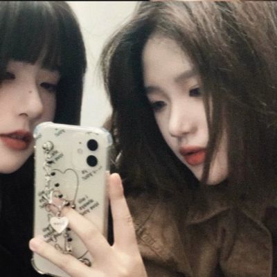 一拽一萌闺蜜头像真人图片