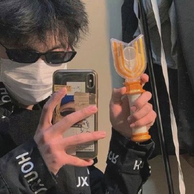 2025男生真人头像流行高清图片
