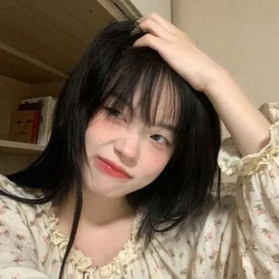 头像图片2025真实女生