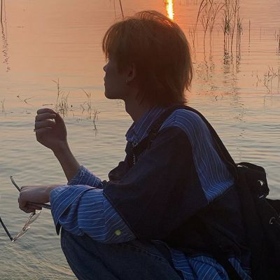 高级感头像帅哥