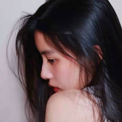 2025微信头像女生真人高清图片