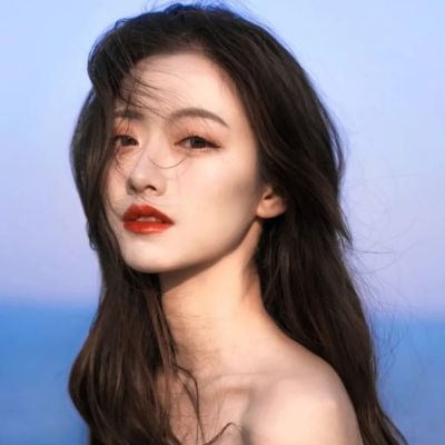 高级质感时尚头像女生