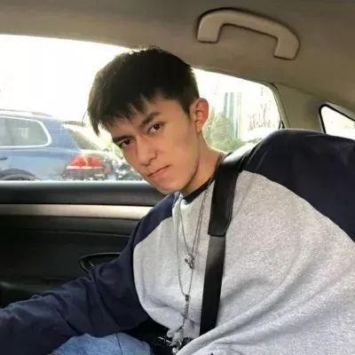 帅气的男生头像真人干净