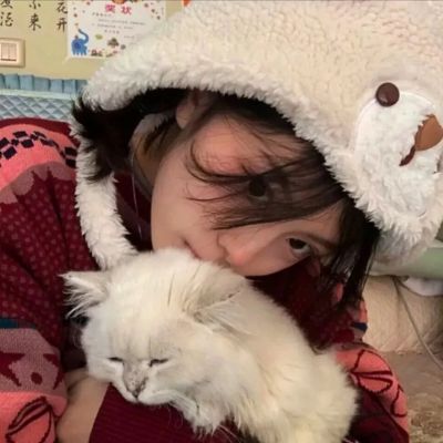 女生头像ins高级质感红色图片