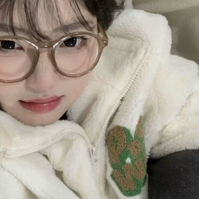 2025女生最火头像真人好看高清图片