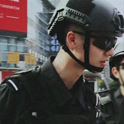 微信洋气头像男生