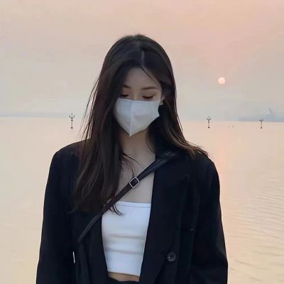 氛围感超赞的情侣头像真人一对两张图片
