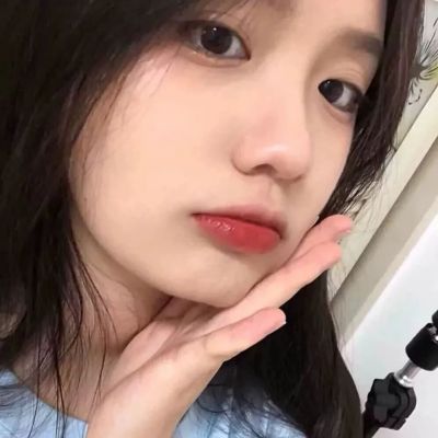 头像图片2025真实女生