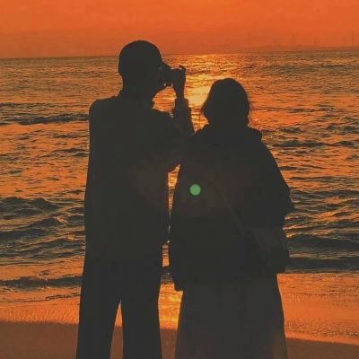 海边唯美浪漫情侣头像图片