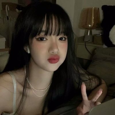 2025最新真人头像女生高清图片