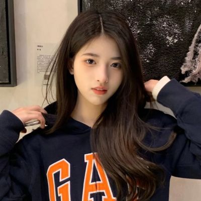 2025年好看的女生头像图片