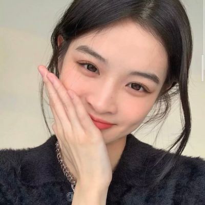 2025微信头像女生真人高清图片