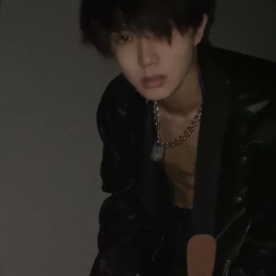 男生微信摆烂头像