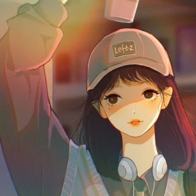 手绘学院风情侣头像