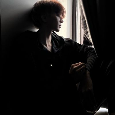 男生头像帅气侧脸真人