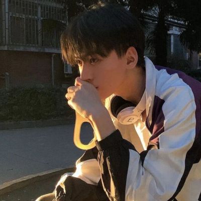 男生氛围感头像