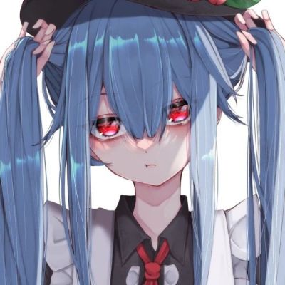 蓝色红眼动漫头像女