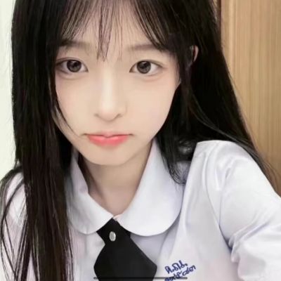 2025头像单人真人女生高清图片
