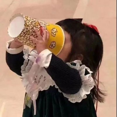 2025女生头像最火微信真人高清图片