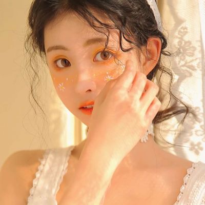 2025唯美女生头像