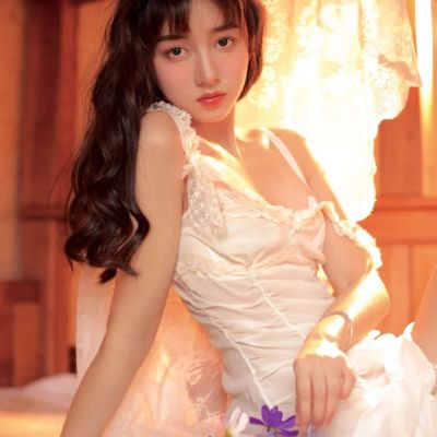 2025唯美女生头像