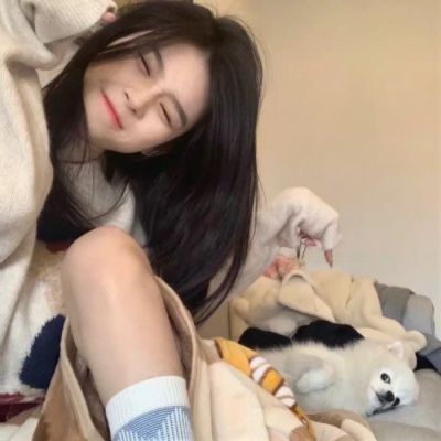2025头像真人女最火单人个性图片