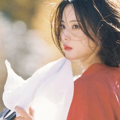 网络女生唯美头像真人超火高清图片