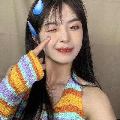 网络红人头像女生