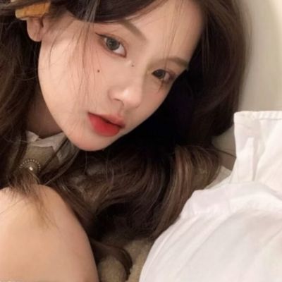 2025女生头像高级质感干净高清图片