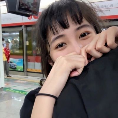 真人女生头像2025最火高清图片