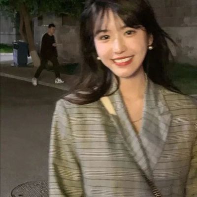 2025特别好看头像女