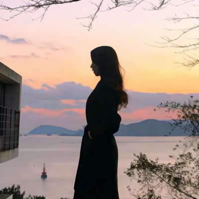 情侣头像成熟稳重一男一女图片