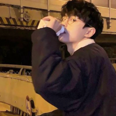 2025头像超清图片男