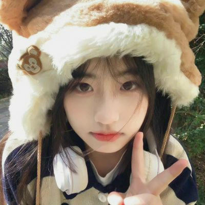 抖音头像戴帽子女