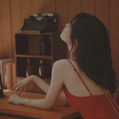 仙气唯美温柔的美女头像图片