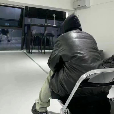 又酷又潮的男生头像图片