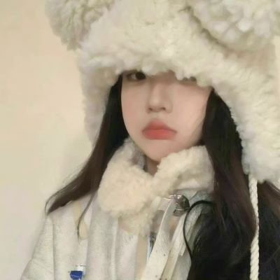 抖音头像戴帽子女