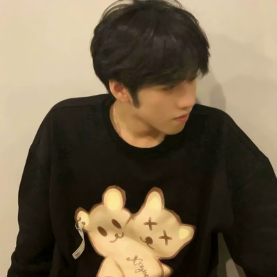 干净帅气男生微信头像图片