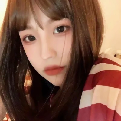 优质女头真人ins风